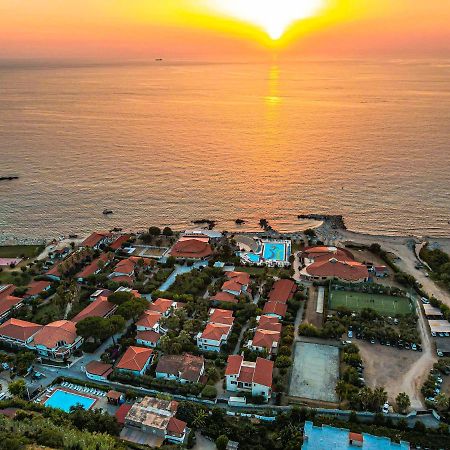Villaggio Torre Ruffa Robinson Capo Vaticano Zewnętrze zdjęcie